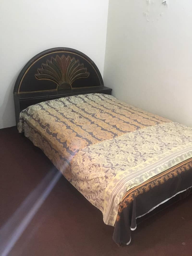 Double Bed 0