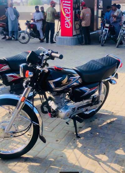 Honda 125,2024