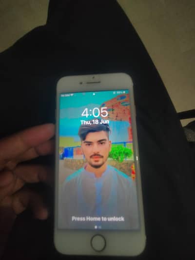Apple iPhone 7
