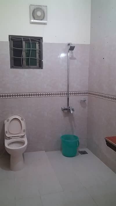 UPPER PORTION FOR RENT IN f-6