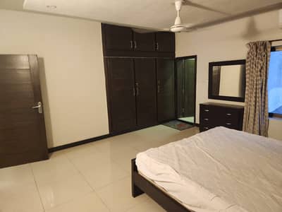UPPER PORTION FOR RENT IN f-6