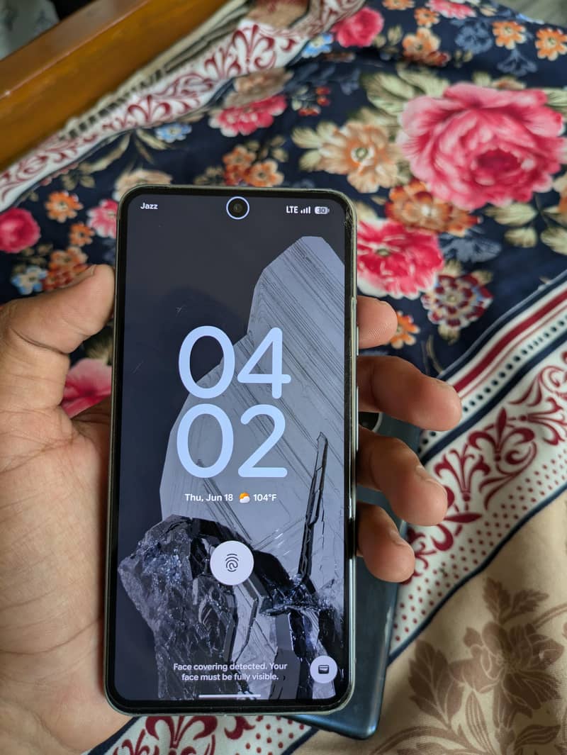 Google Pixel 8 3