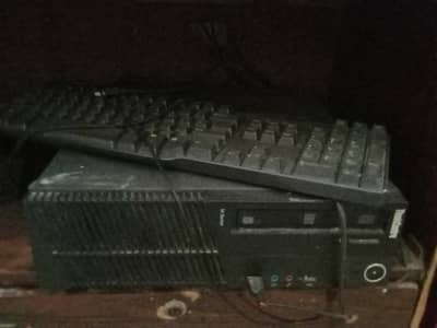 core i3 4GB 80 GB