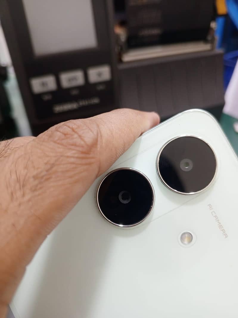 Realme Note 60x 4