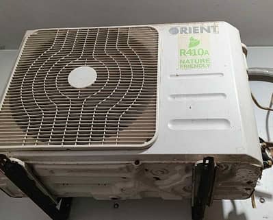 Orient AC like new  hand use