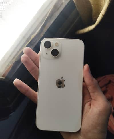 Apple iPhone 13