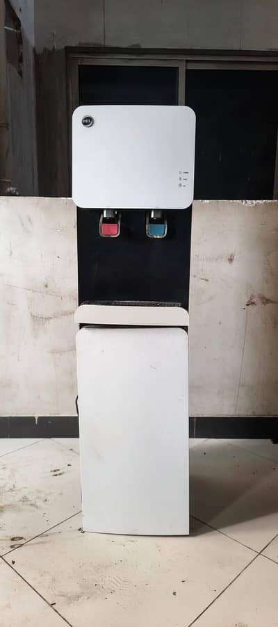 water dispenser pel