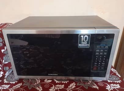 I'm selling my Samsung microwave 34L