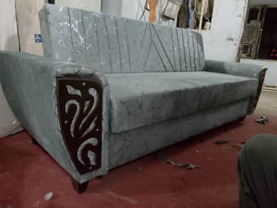 Classic Sofa Cumbed