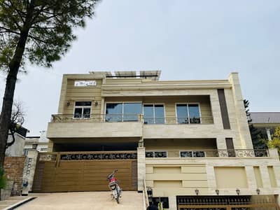 UPPER PORTION FOR RENT IN F-6