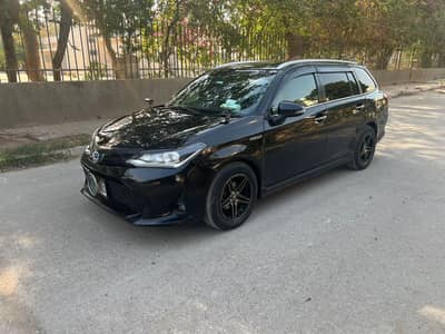 Toyota Corolla Fielder 2019
