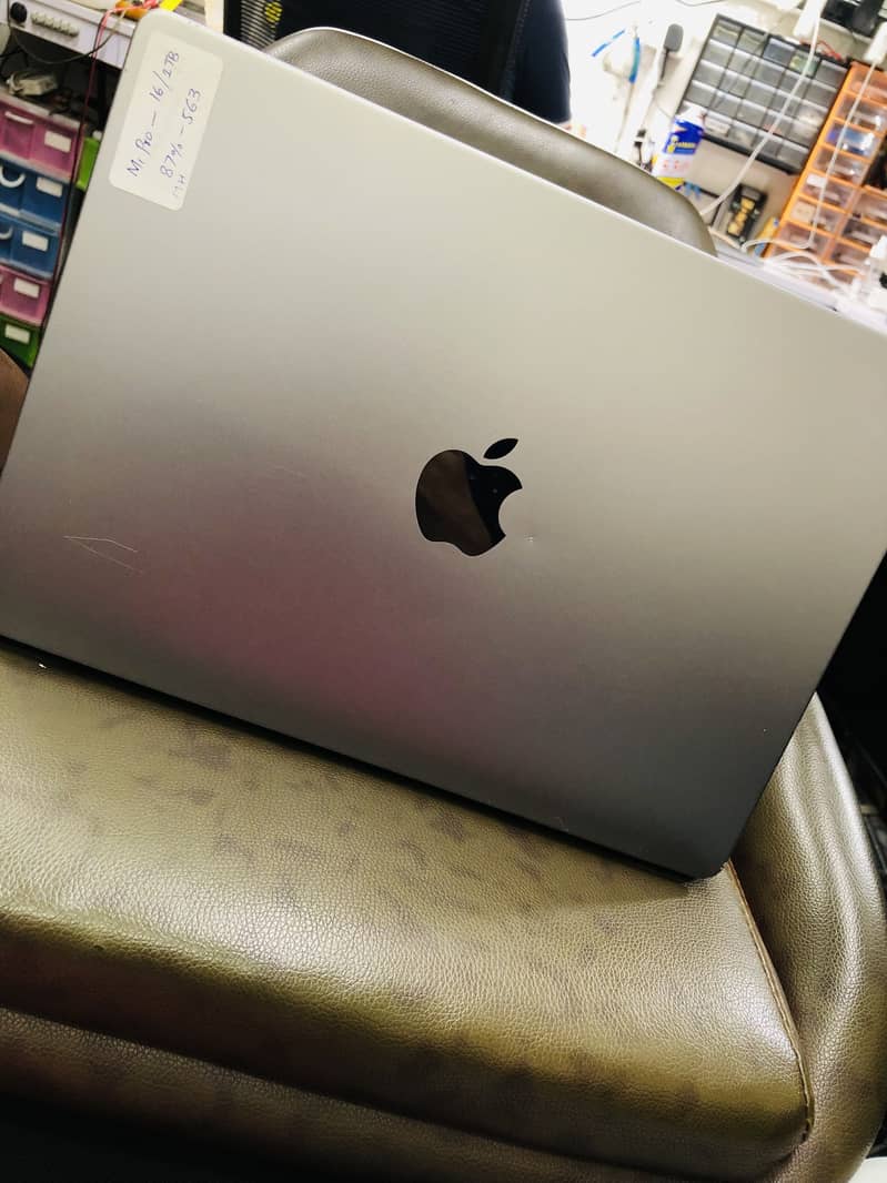 Macbook M1 Pro 2