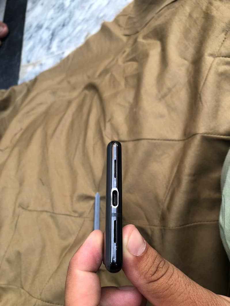 Google Pixel 6 Pro 2