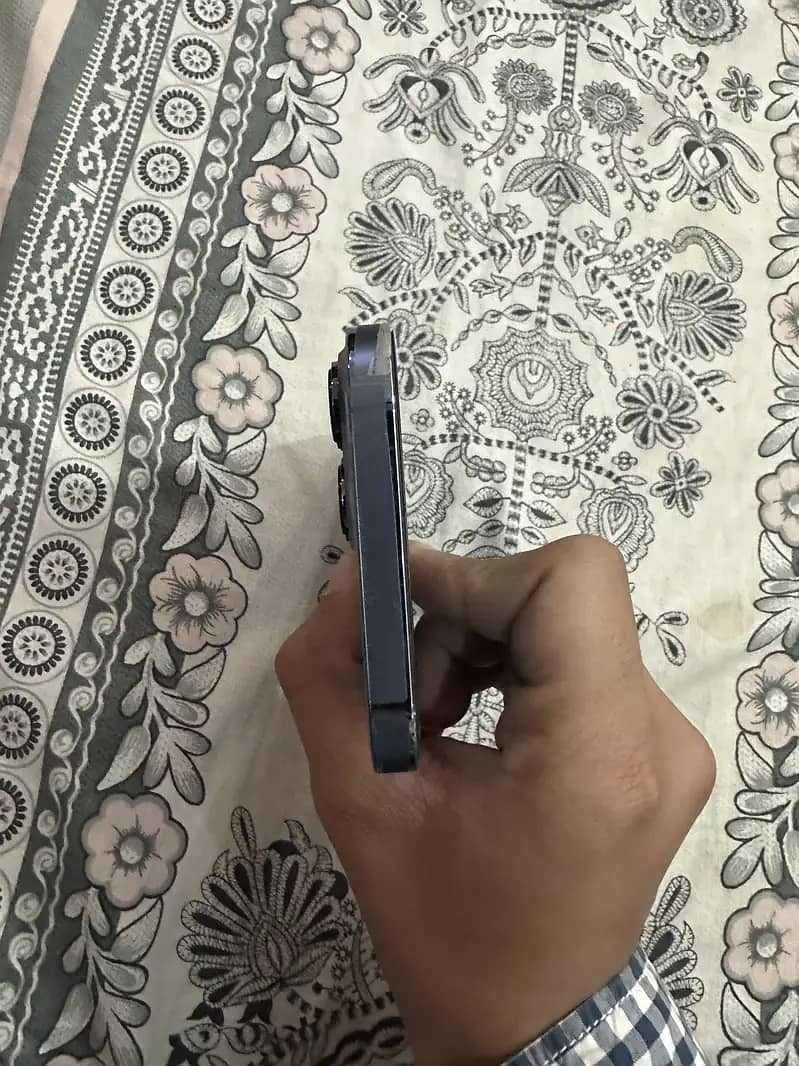 Iphone 13 pro max 7