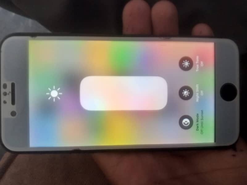 Apple iPhone 8 6