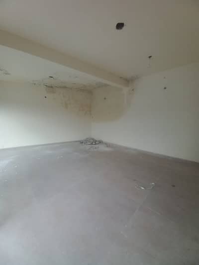 Tile floor hall available for rent in peco road