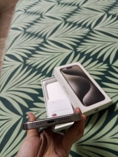 Apple iPhone 15 Pro