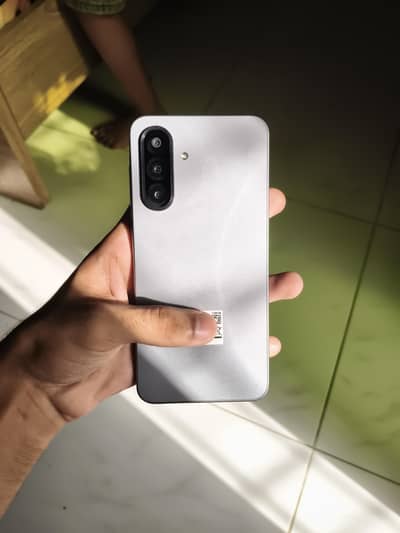 SAMSUNG A17