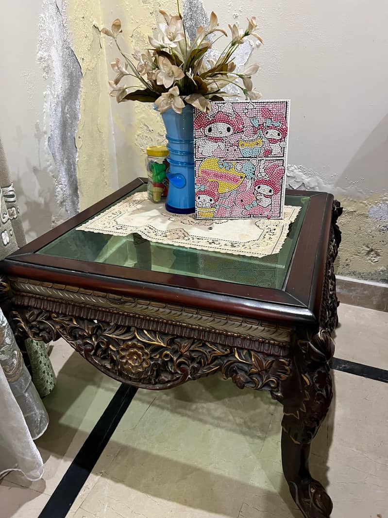 2 sofa set and 3 table set 1