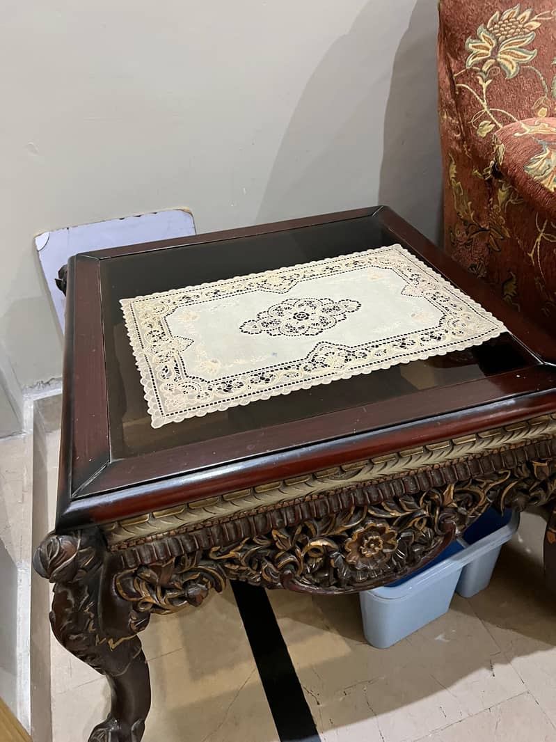 2 sofa set and 3 table set 2