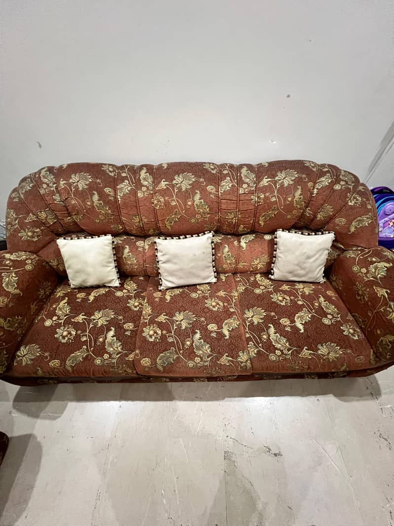 2 sofa set and 3 table set 3