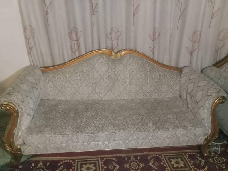 2 sofa set and 3 table set 10