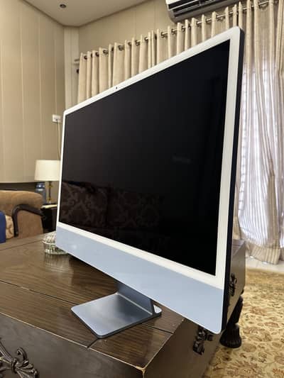 iMac M3 chip, 24 inch, 2023, 8gb, 256 gb