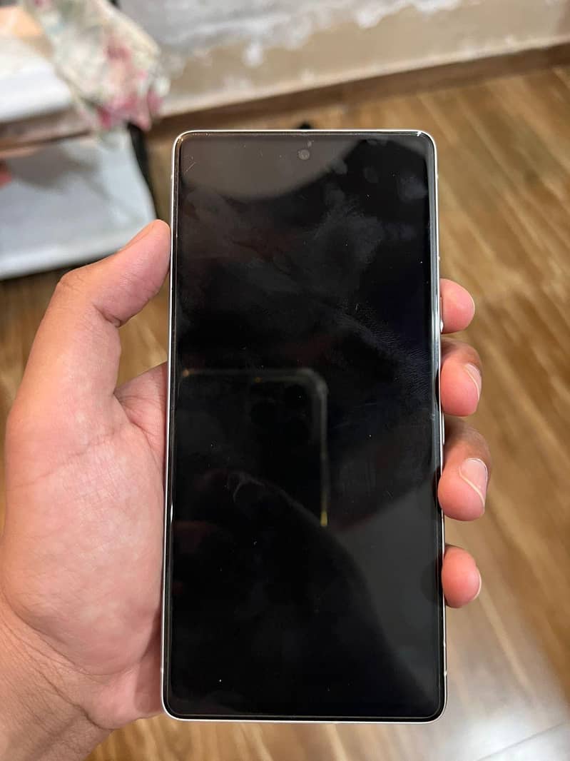 Google Pixel 7 3