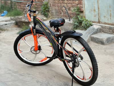 ys bike like new only a few days used