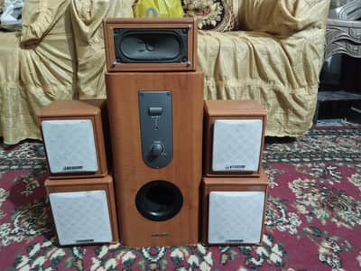 lush condition sansui japanese speaker and active subwoofer for sale
