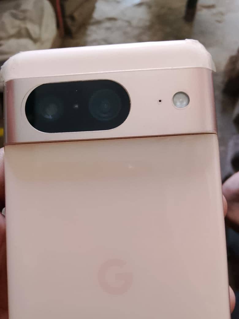 Google Pixel 8 1