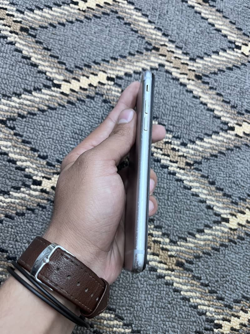 Apple iPhone 6 5