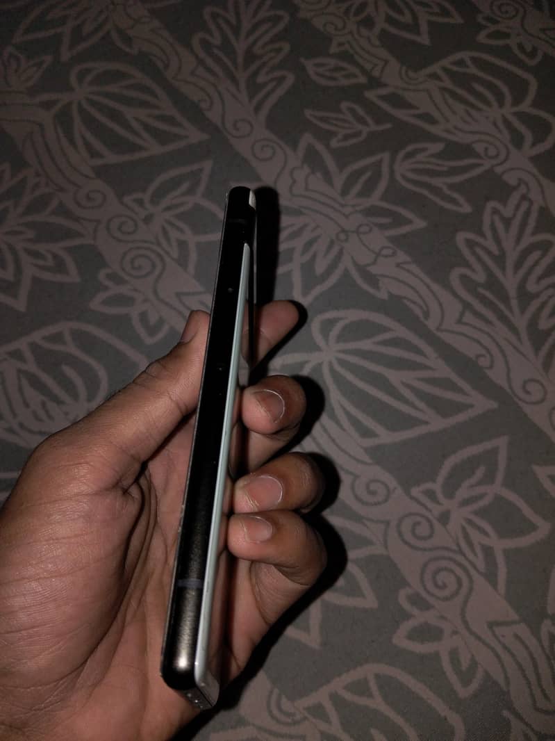 Google Pixel 6a 3