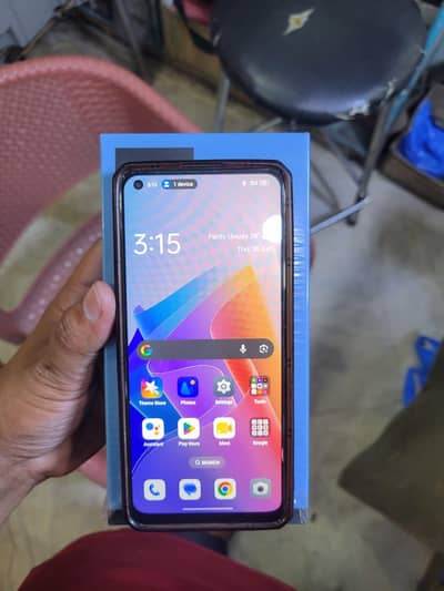 OPPO F21 Pro