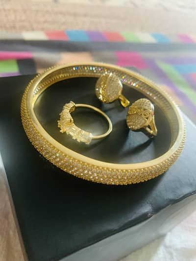 Bangle in silver & gold plated imported turkish