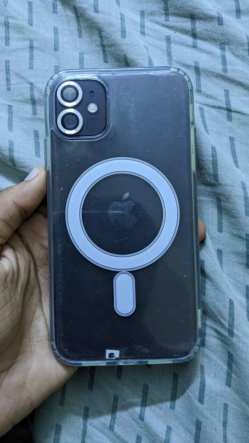 Apple iPhone 11 0