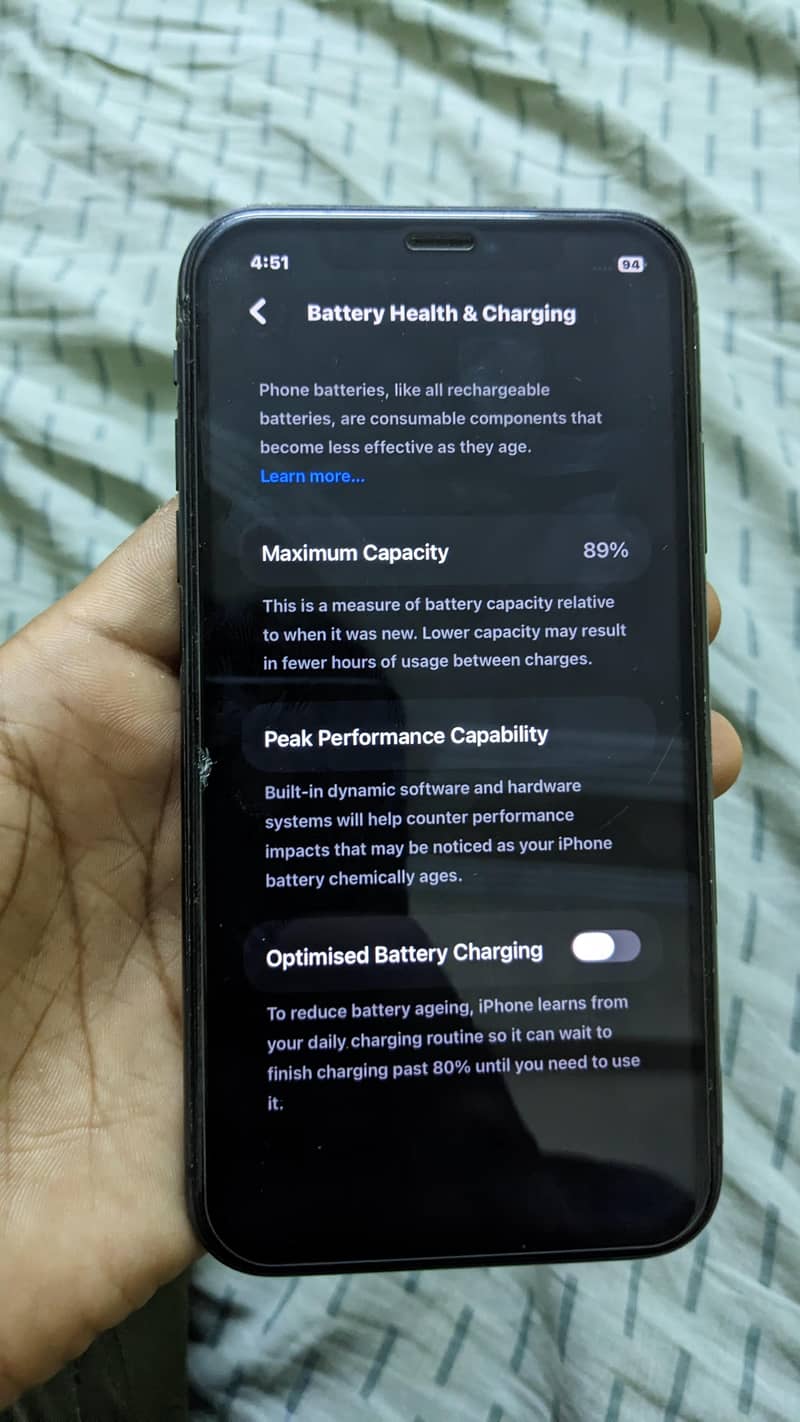 Apple iPhone 11 4