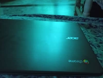 Acer c740 2/128 SSD
