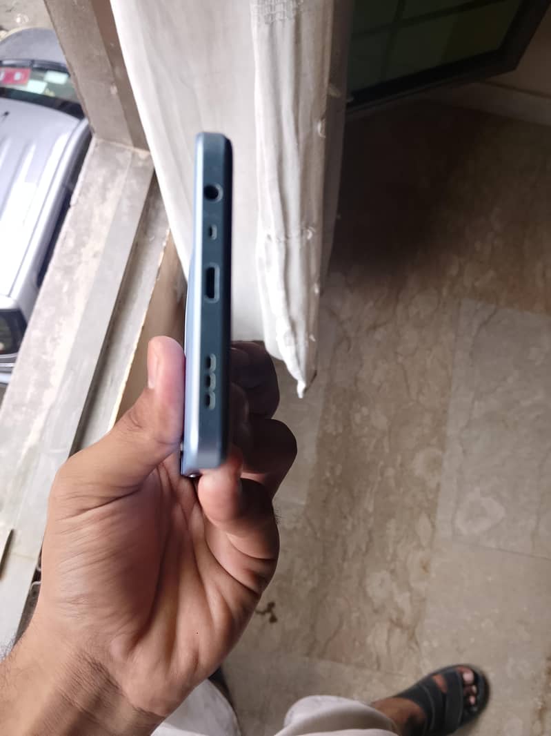 Oppo A17 4
