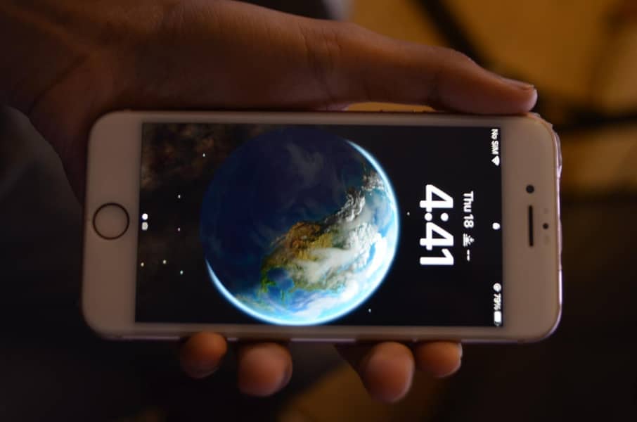 Apple iPhone 8 1