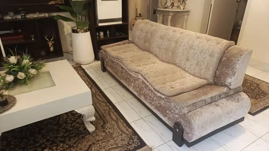 Elegant 5 Seater Sofa Set