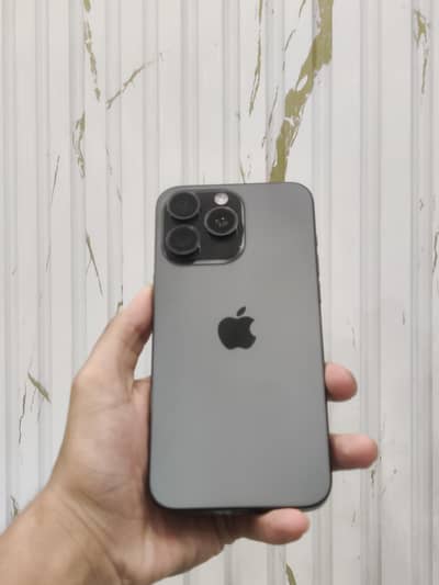 iPhone 15 Pro Max Sim Locked.                     Apple11/12/13/14/16