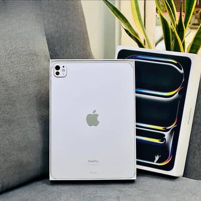 Apple iPad Pro 11 inches M4