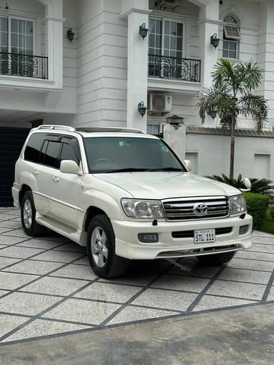 Toyota Land Cruiser VX Limited 4.7 1999 {2001 import }