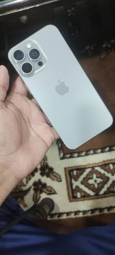 Apple iPhone 15 Pro Max