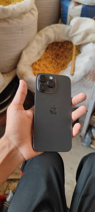 Apple iPhone 14 Pro Max