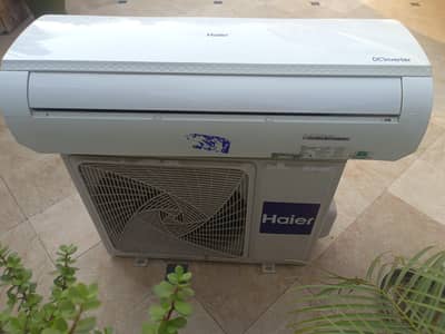 Haier AC 1 ton inverter saliteley used for sale
