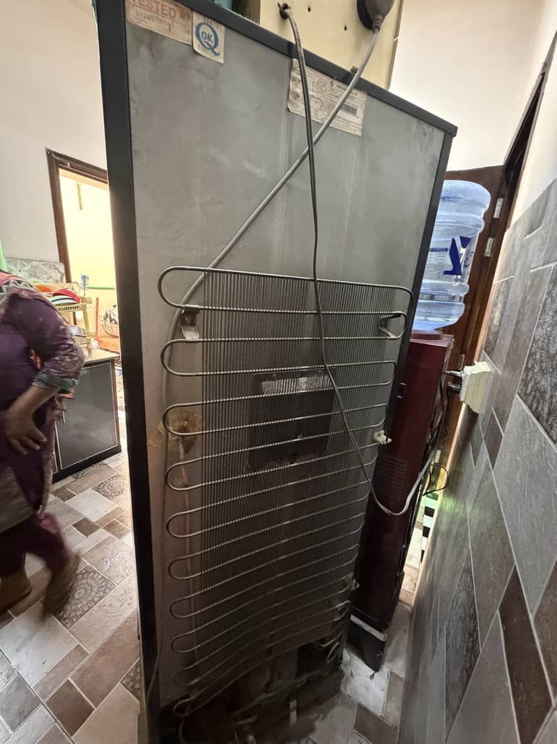 Refrigerator 6