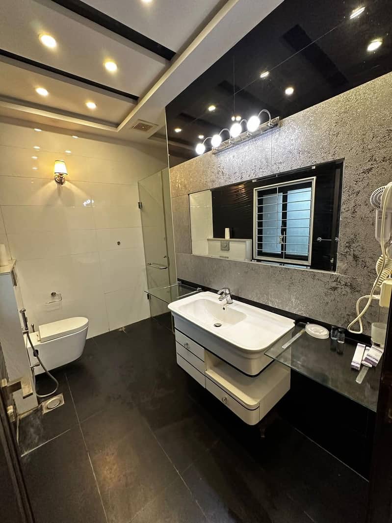 studio apartment 5