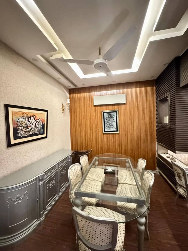 studio apartment 13